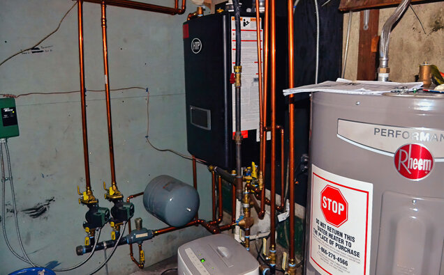 https://bassendeanhotwater.com.au/uploads/2025/06/electric-hot-water-system-58729.jpg
