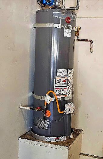 https://bassendeanhotwater.com.au/uploads/2025/06/electric-hot-water-system-97870.jpg