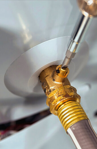 https://bassendeanhotwater.com.au/uploads/2025/06/gas-hot-water-system-23833.jpg