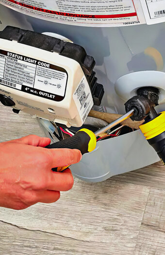 https://bassendeanhotwater.com.au/uploads/2025/06/hot-water-installs-91973.jpg