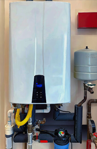 https://bassendeanhotwater.com.au/uploads/2025/06/thermostatic-water-systems-75675.jpg