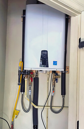 https://bassendeanhotwater.com.au/uploads/2025/06/thermostatic-water-systems-87780.jpg
